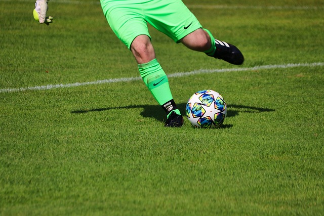 比赛前瞻：黄蜂vs国王比分预测推荐(2025年02月25日).